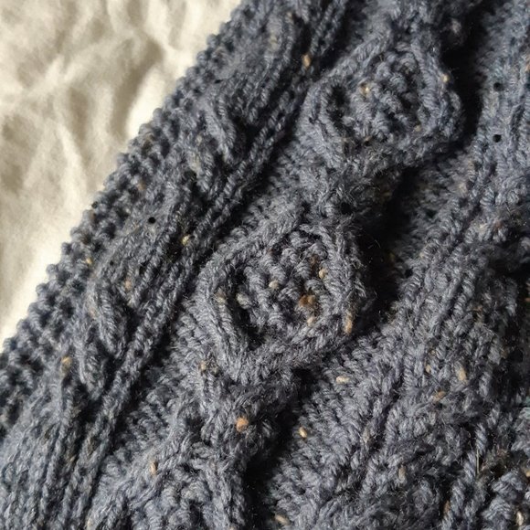 XS Aran Diamond Cable Knit Cat/Dog Sweater - Picture 8 of 8